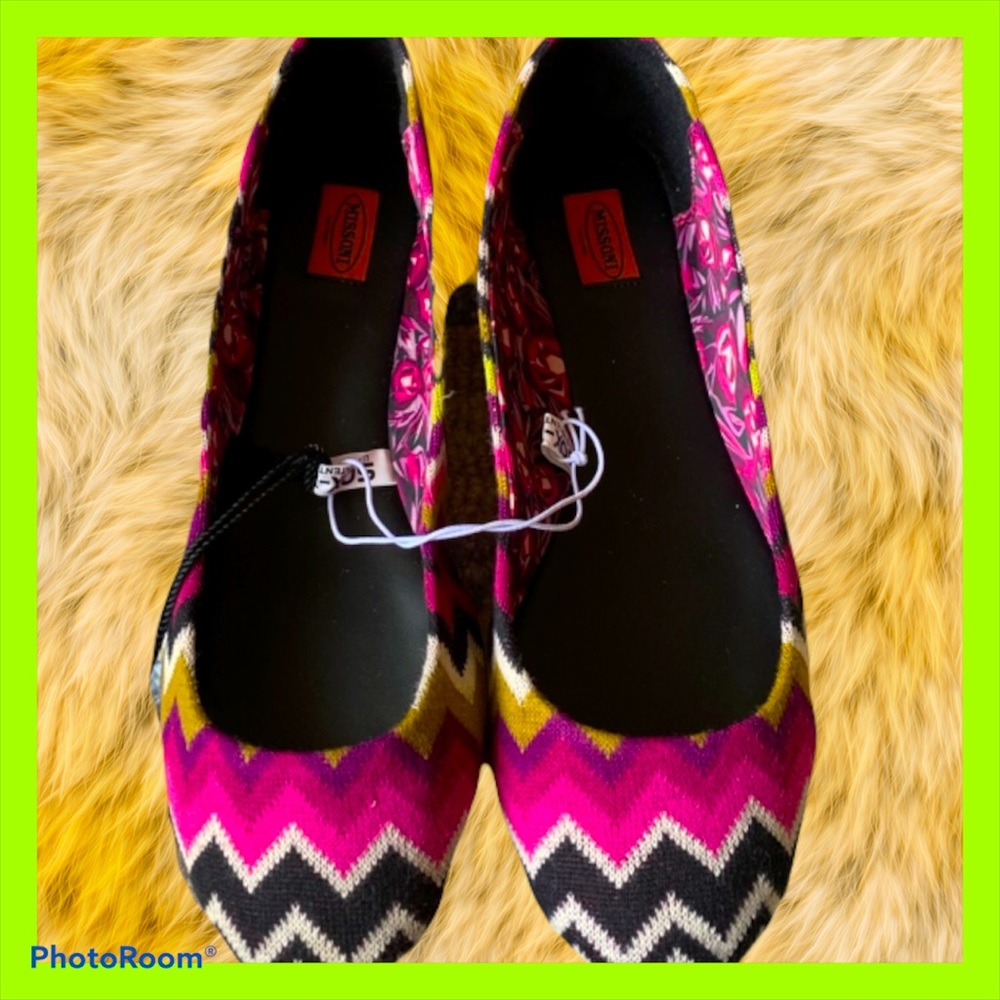 MINT CONDITION MISSONI FOR TARGET FLATS - Size 8 - NEW With Tags, Box
